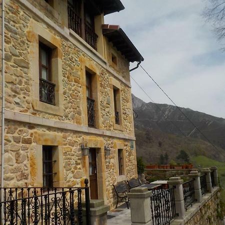 Ruenes Apartamentos Rurales La Husteriza מראה חיצוני תמונה